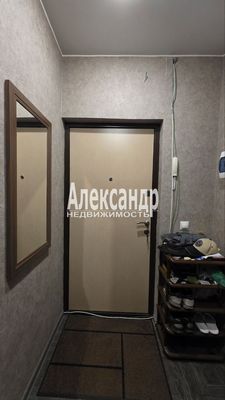 Продам однокомнатную (1-комн.) квартиру, Маршала Казакова ул, 72к1с1, Санкт-Петербург г