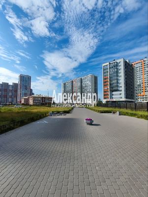 Продам однокомнатную (1-комн.) квартиру, Маршала Казакова ул, 72к1с1, Санкт-Петербург г