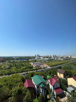 Продам однокомнатную (1-комн.) квартиру, Латышских Стрелков ул, 27, Казань г