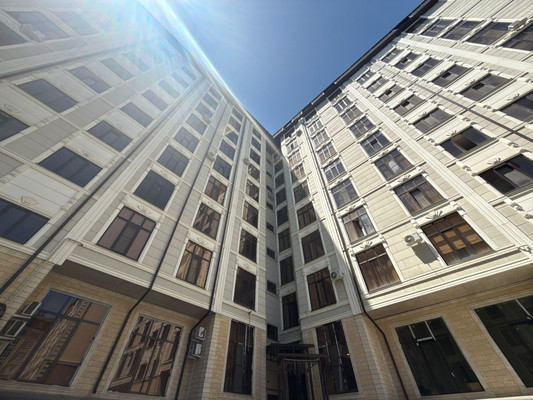Продам трехкомнатную (3-комн.) квартиру, Тлостанова ул, 28, Нальчик г