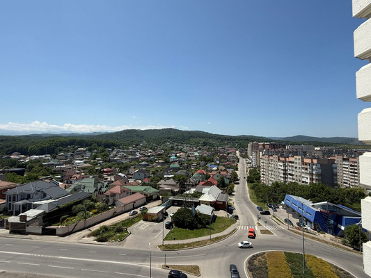 Продам трехкомнатную (3-комн.) квартиру, Тлостанова ул, 28, Нальчик г