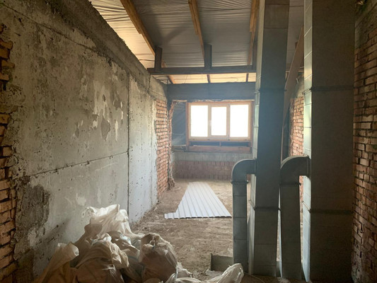 Продам трехкомнатную (3-комн.) квартиру, Тлостанова ул, 28, Нальчик г