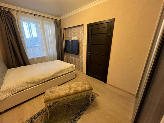 Продам двухкомнатную (2-комн.) квартиру, Лунная ул, 29, Жуково д