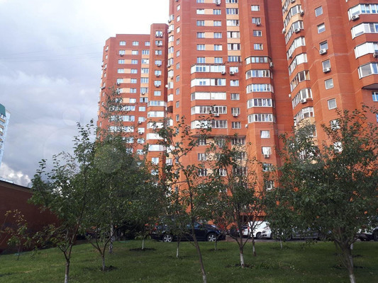 Продам двухкомнатную (2-комн.) квартиру, 3-е почтовое отделение ул, 49к1, Люберцы г