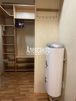 Продам однокомнатную (1-комн.) квартиру, Гагарина ул, 67, Выборг г