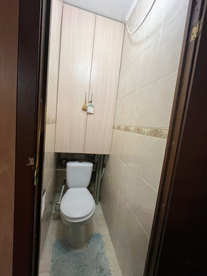 Продам трехкомнатную (3-комн.) квартиру, Маршала Казакова ул, 10Ек1, Санкт-Петербург г