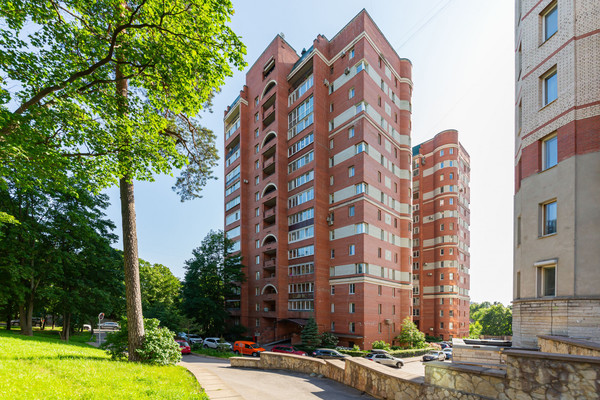 Продам многокомнатную квартиру, Рашетова ул, 14, Санкт-Петербург г