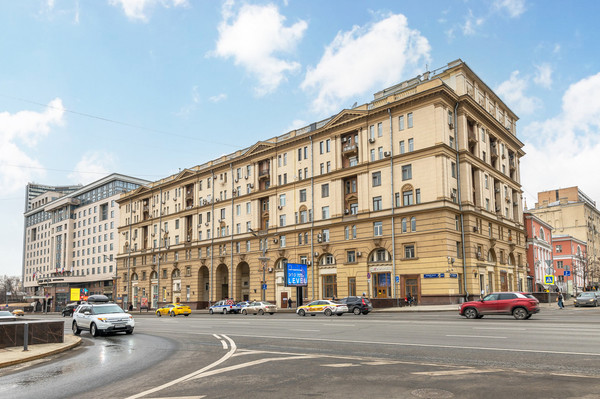 Продам трехкомнатную (3-комн.) квартиру, Новый Арбат ул, 30/9, Москва г
