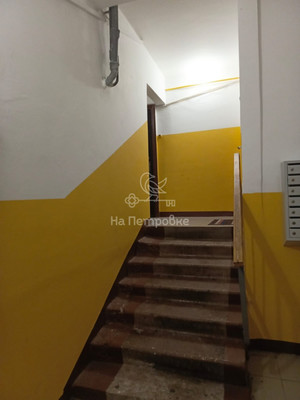 Продам двухкомнатную (2-комн.) квартиру, Школьная ул, 20, Рогово п