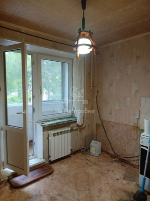 Продам двухкомнатную (2-комн.) квартиру, Школьная ул, 20, Рогово п