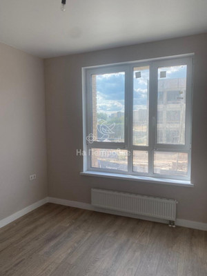 Продам двухкомнатную (2-комн.) квартиру, Торговая ул, 6к36, Заречье рп