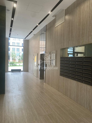 Продам двухкомнатную (2-комн.) квартиру, Торговая ул, 6к36, Заречье рп