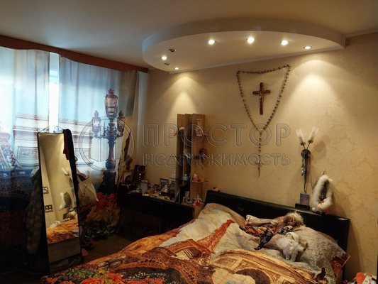 Продам трехкомнатную (3-комн.) квартиру, Перерва ул, 49к1, Москва г