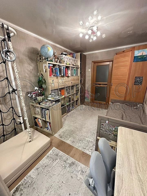 Продам двухкомнатную (2-комн.) квартиру, Перекопская ул, 21к1, Москва г