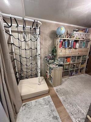 Продам двухкомнатную (2-комн.) квартиру, Перекопская ул, 21к1, Москва г