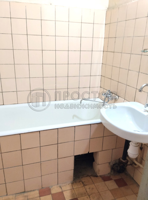 Продам однокомнатную (1-комн.) квартиру, Онежская ул, 53к3, Москва г