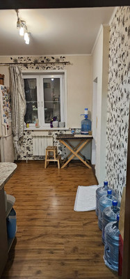 Продам трехкомнатную (3-комн.) квартиру, Казбекская ул, 13, Краснодар г