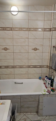 Продам трехкомнатную (3-комн.) квартиру, Казбекская ул, 13, Краснодар г