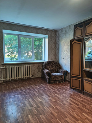 Продам двухкомнатную (2-комн.) квартиру, Ломоносова ул, 12, Нижний Тагил г