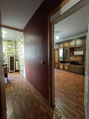 Продам двухкомнатную (2-комн.) квартиру, Ломоносова ул, 12, Нижний Тагил г