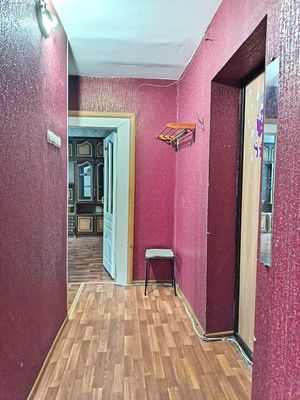 Продам двухкомнатную (2-комн.) квартиру, Ломоносова ул, 12, Нижний Тагил г