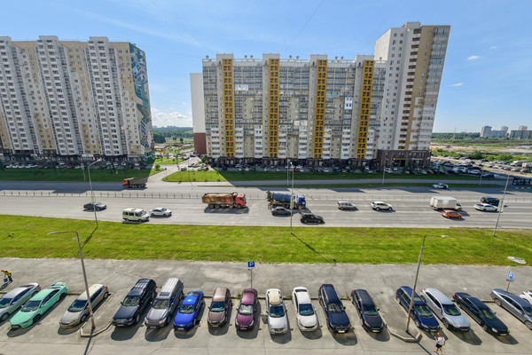Продам однокомнатную (1-комн.) квартиру, Университетская Набережная ул, 64, Челябинск г