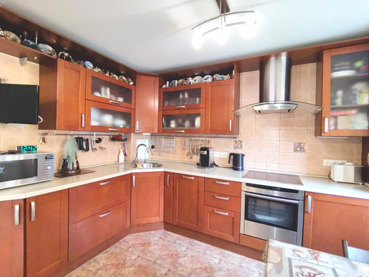 Продам трехкомнатную (3-комн.) квартиру, Молодежная ул, 7к3, Подольской машинно-испытательной станции п