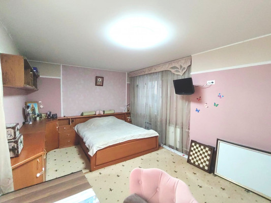 Продам трехкомнатную (3-комн.) квартиру, Молодежная ул, 7к3, Подольской машинно-испытательной станции п