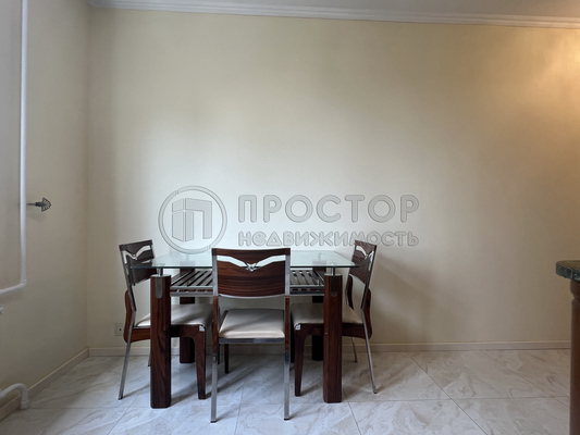 Продам трехкомнатную (3-комн.) квартиру, Братиславская ул, 14, Москва г