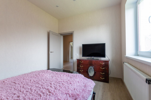 Продам таунхаус, 1-ый Солнечный проезд, 3, Вартемяги д, 0 км от города