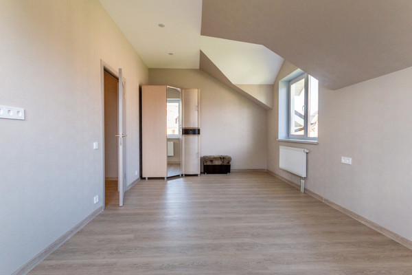 Продам таунхаус, 1-ый Солнечный проезд, 3, Вартемяги д, 0 км от города