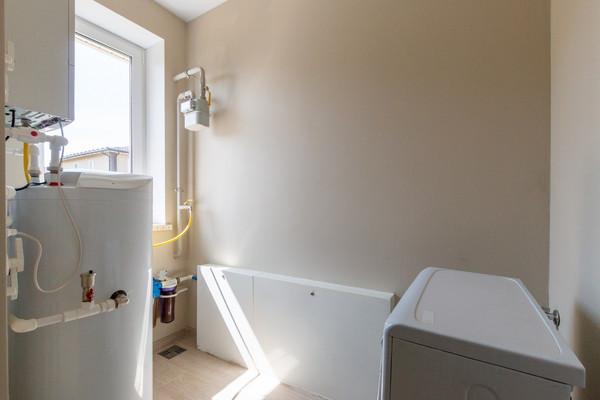 Продам таунхаус, 1-ый Солнечный проезд, 3, Вартемяги д, 0 км от города