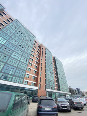 Продам трехкомнатную (3-комн.) квартиру, Овражная ул, 47А, Новоивановское рп
