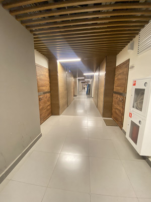 Продам трехкомнатную (3-комн.) квартиру, Овражная ул, 47А, Новоивановское рп