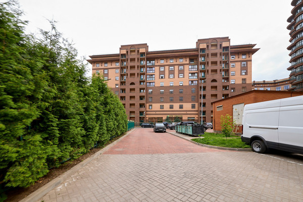 Продам однокомнатную (1-комн.) квартиру, Наличная ул, 26к3, Санкт-Петербург г