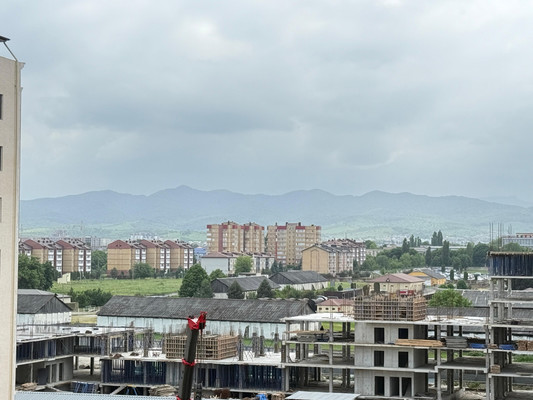 Продам трехкомнатную (3-комн.) квартиру, Кабардинская ул, 200, Нальчик г