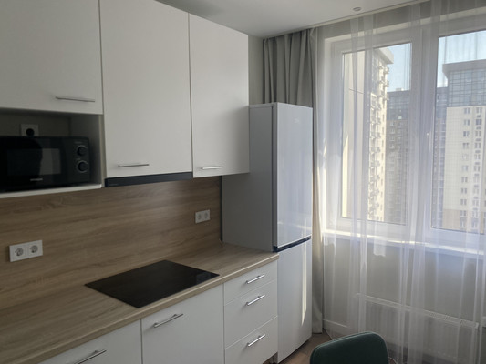 Продам двухкомнатную (2-комн.) квартиру, Берёзовая аллея, 19к4, Москва г