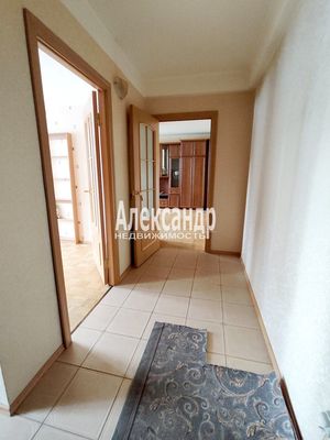 Продам двухкомнатную (2-комн.) квартиру, Учебный пер, 10к4, Санкт-Петербург г