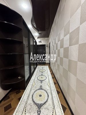 Продам трехкомнатную (3-комн.) квартиру, Вишерская ул, 22, Шушары п