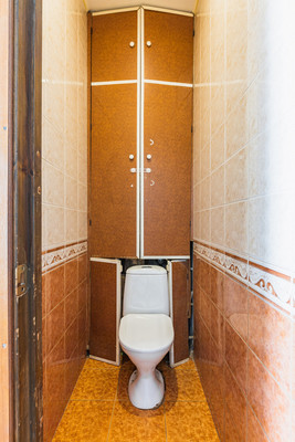 Продам трехкомнатную (3-комн.) квартиру, 9-я В.О. линия, 32А, Санкт-Петербург г