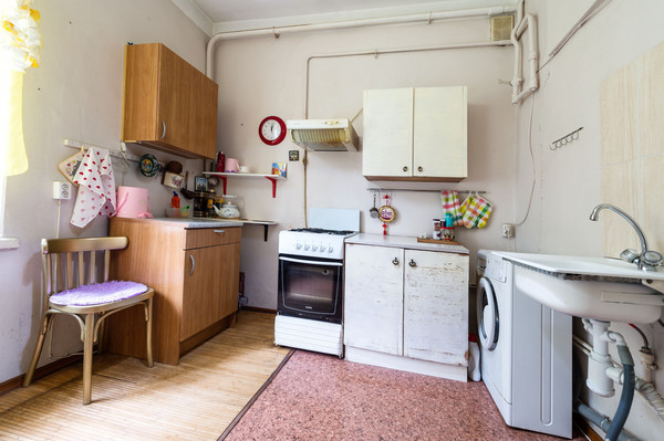 Продам комнату в 3-комн. квартире, Чёрной речки наб, 6, Санкт-Петербург г