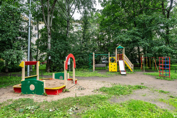 Продам комнату в 3-комн. квартире, Чёрной речки наб, 6, Санкт-Петербург г