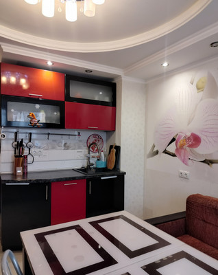 Продам трехкомнатную (3-комн.) квартиру, Садовый пер, 2к2, Рощино гп