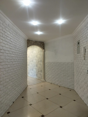 Продам трехкомнатную (3-комн.) квартиру, Садовый пер, 2к2, Рощино гп