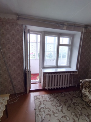 Продам двухкомнатную (2-комн.) квартиру, Паровозная ул, 80, Ишим г