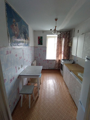 Продам двухкомнатную (2-комн.) квартиру, Паровозная ул, 80, Ишим г