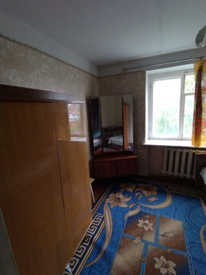 Продам двухкомнатную (2-комн.) квартиру, Паровозная ул, 80, Ишим г