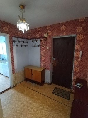 Продам двухкомнатную (2-комн.) квартиру, Паровозная ул, 80, Ишим г