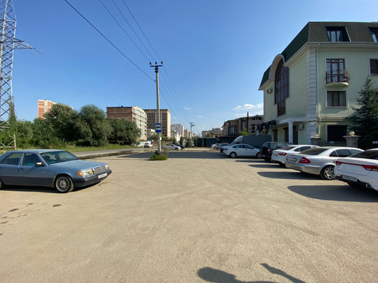 Продам однокомнатную (1-комн.) квартиру, Атажукина ул, 103, Нальчик г