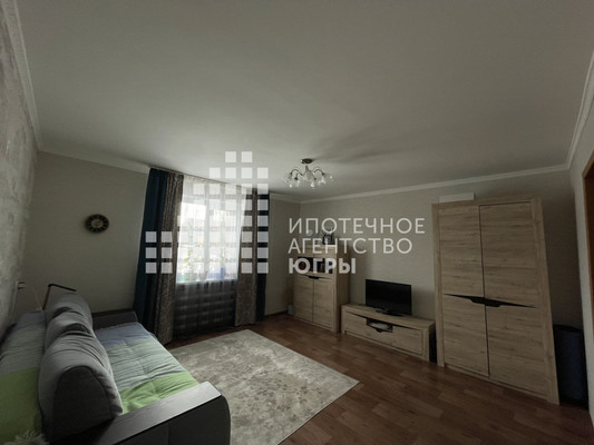 Продам однокомнатную (1-комн.) квартиру, Мира ул, 89а, Ханты-Мансийск г